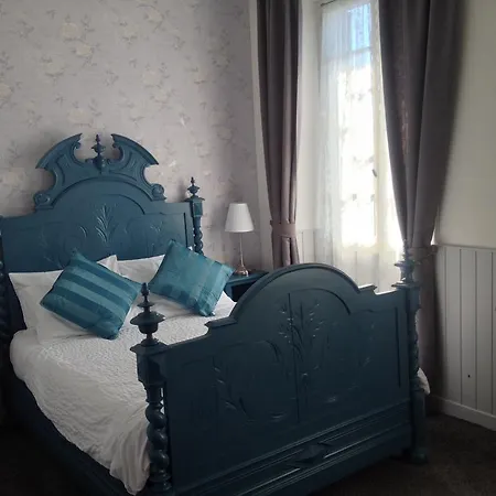 Pensjonat Le Petit Dragon Rouge *