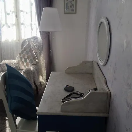 Le Petit Dragon Rouge *