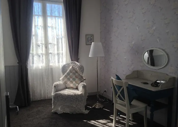 ゲストハウス Le Petit Dragon Rouge