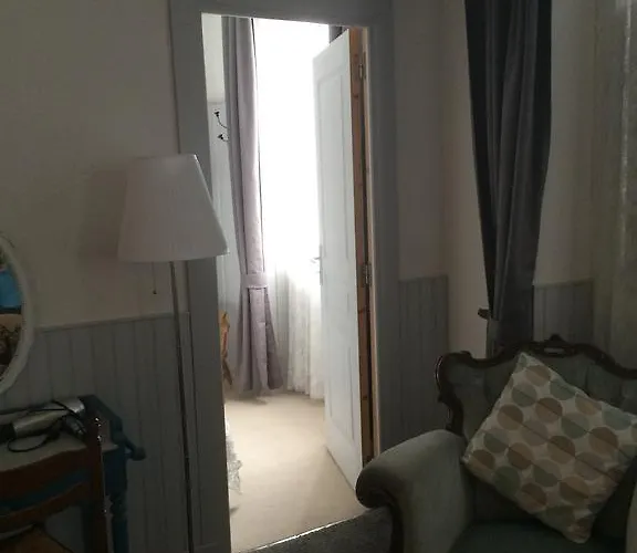 ゲストハウス Le Petit Dragon Rouge